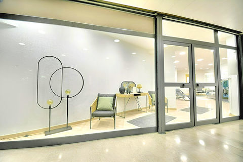 LOCAL COMMERCIAL A LOUER POUR TOUS COMMERCES   EMPLACEMENT PREMIUM &Agrave; MOUGINS TOURNAMY 1500 06250 Mougins