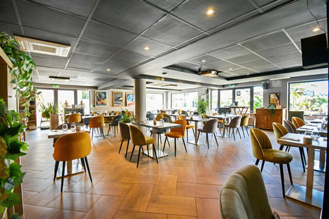 Opportunit&eacute; Rare : Fonds de commerce Restaurant 2 Terrasses   Mandelieu-la-Napoule 250000 06210 Mandelieu la napoule