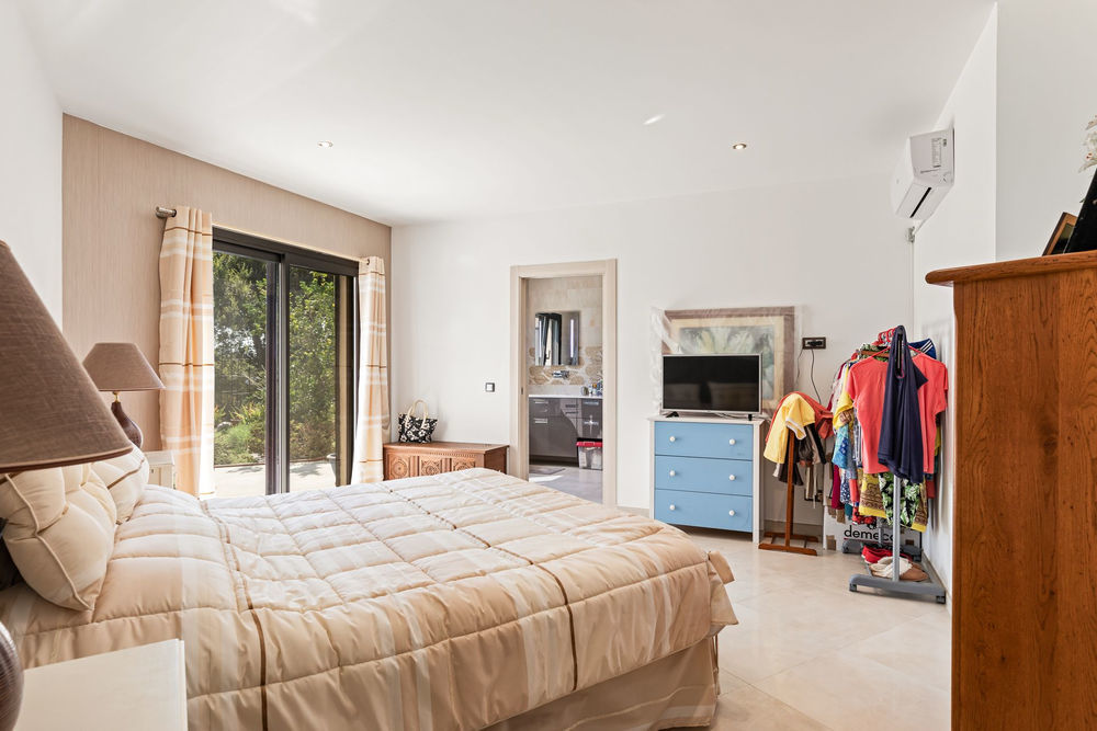 � vendre  Maison Antibes (06600)