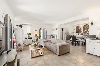  Maison � vendre 6 pi�ces 180 m�