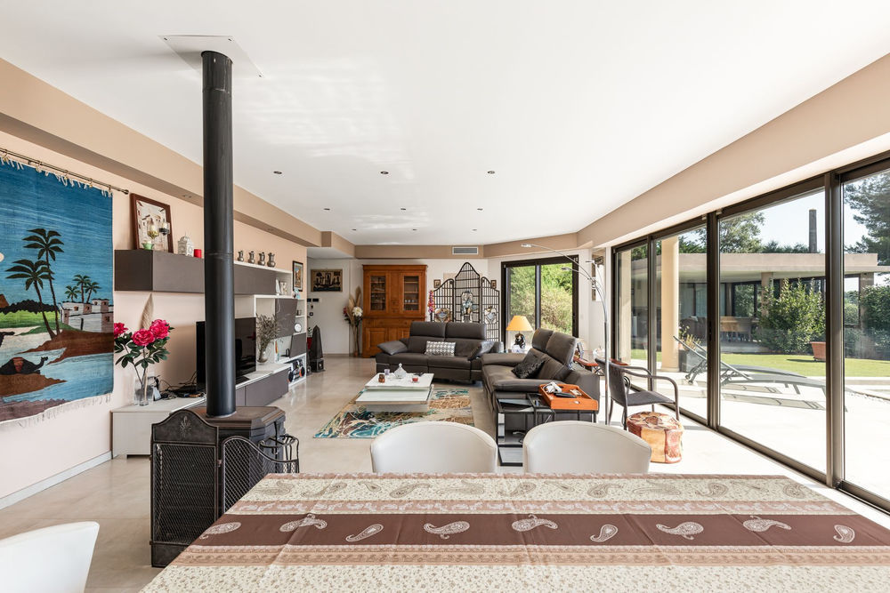 � vendre  Maison Antibes (06600)