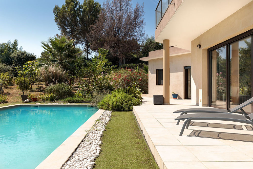 � vendre  Maison Antibes (06600)