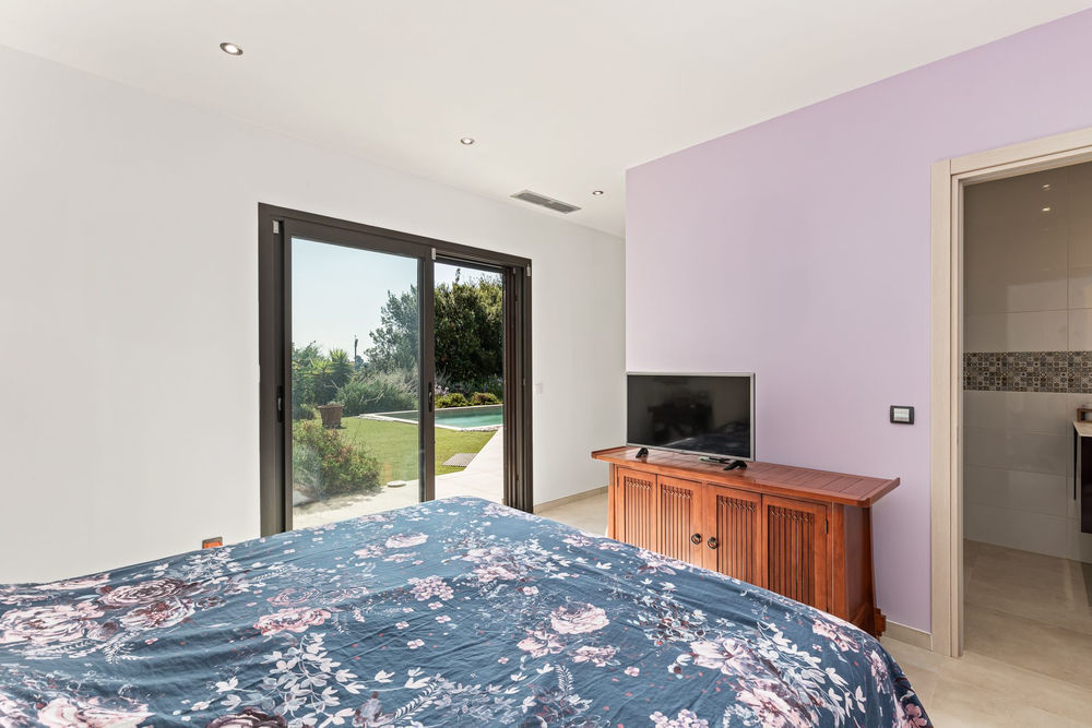 � vendre  Maison Antibes (06600)