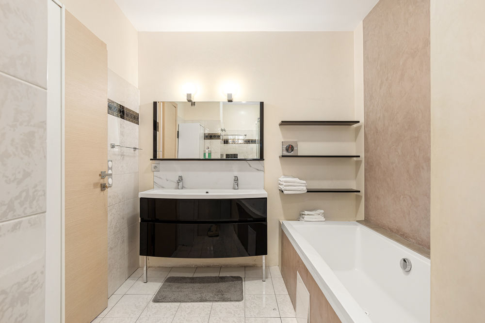 � vendre  Appartement Cannes (06400)