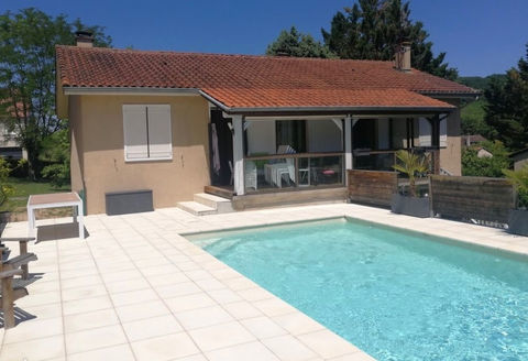   Maison familiale avec piscine   Saint-Michel-Loub�jou Maison - 6 pi�ce(s) - 150 m�