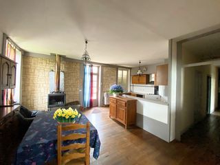  Maison � vendre 11 pi�ces 250 m�