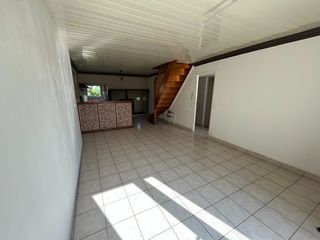  Maison � louer 4 pi�ces 77 m�