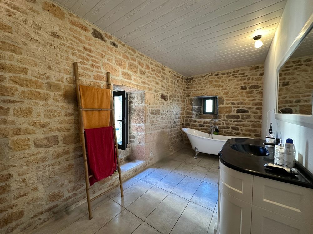 � vendre  Maison B�laye (46140)