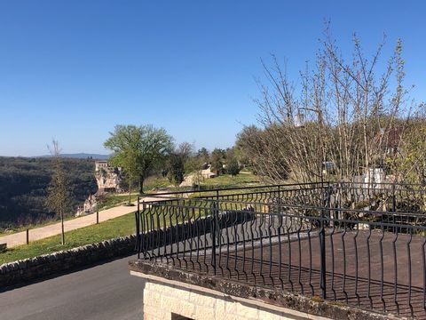 Immeuble avec potentiel touristique 498750 46500 Rocamadour
