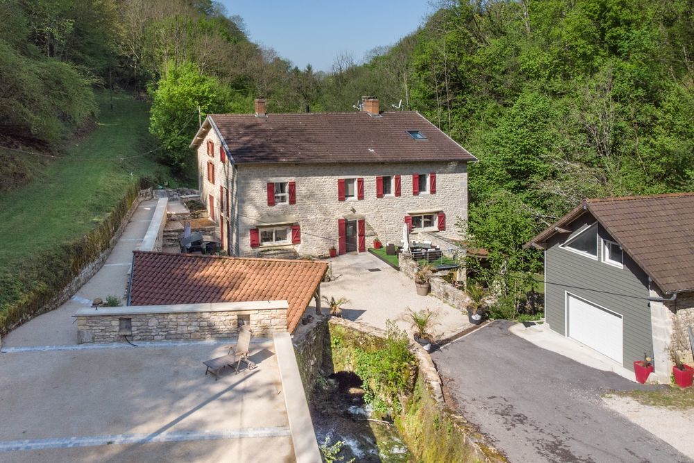 � vendre  Maison Bourg-en-Bresse (01000)