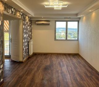  Appartement � vendre 5 pi�ces 123 m�