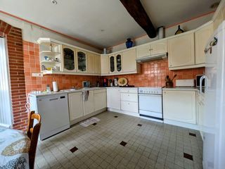  Maison � vendre 9 pi�ces 254 m�