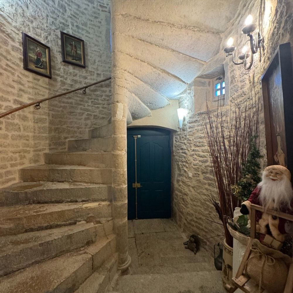 � vendre  Maison Bourg-en-Bresse (01000)