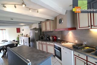  Maison � vendre 9 pi�ces 295 m�