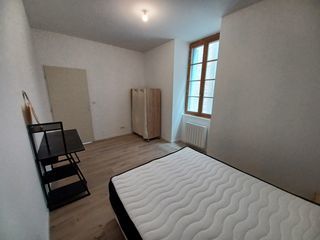  Appartement � louer 2 pi�ces 80 m�