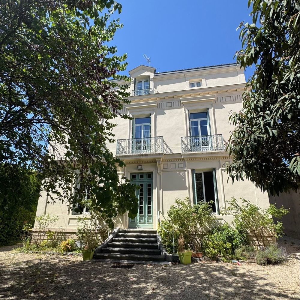 � vendre  Maison Bourg-en-Bresse (01000)