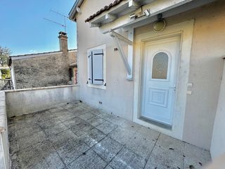  Immeuble � vendre 371 m�