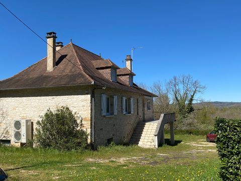   Grande maison r�nov�e sur terrain de 5000m� Maison - 10 pi�ce(s) - 144 m�