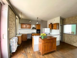  Maison � vendre 11 pi�ces 250 m�