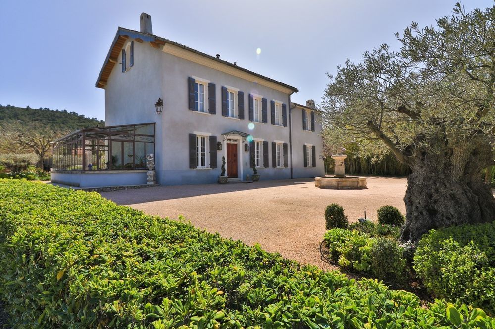 � vendre  Maison Toulon (83200)