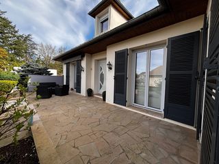  Maison � vendre 8 pi�ces 165 m�