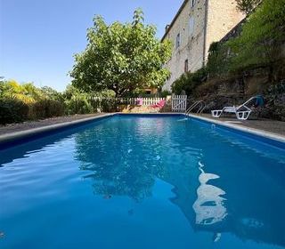  Maison � vendre 12 pi�ces 292 m�