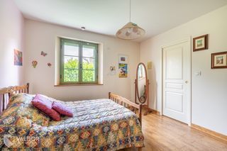  Maison � vendre 7 pi�ces 300 m�