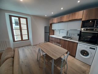  Appartement � louer 2 pi�ces 80 m�