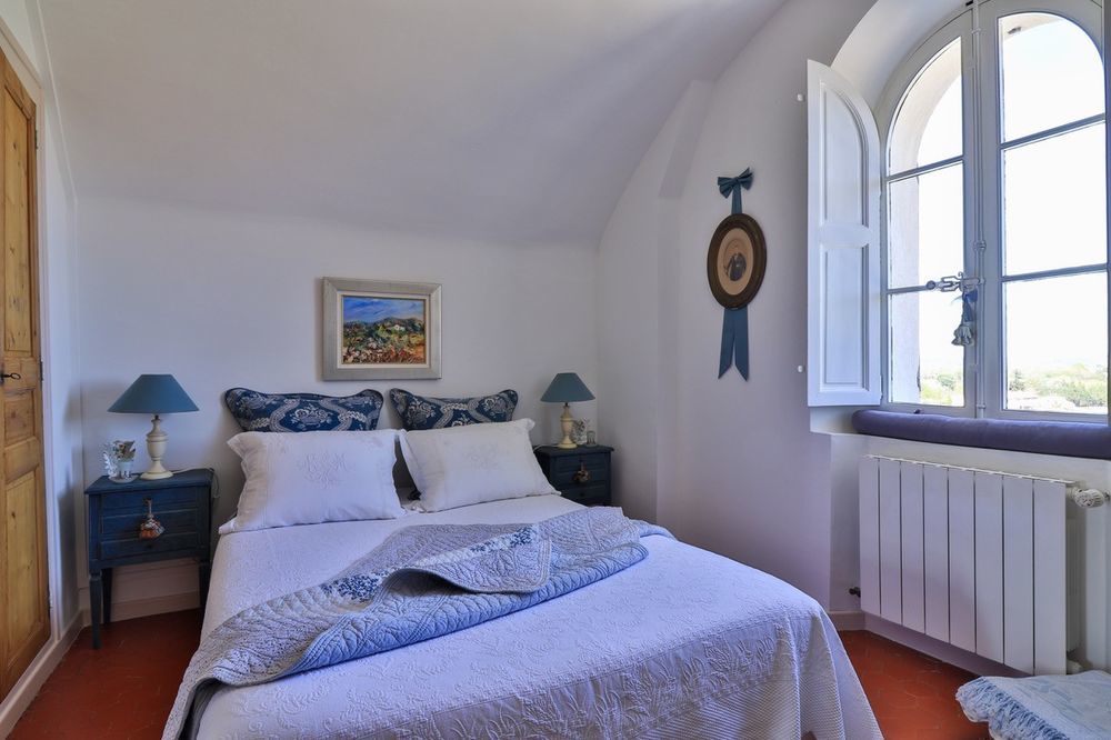 � vendre  Maison Toulon (83200)