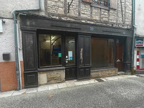 Local commercial  centre Gramat 400 46500 Gramat