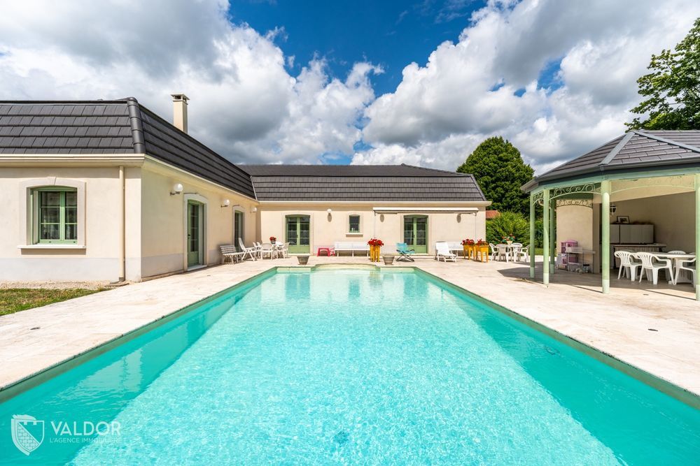 � vendre  Maison Jujurieux (01640)