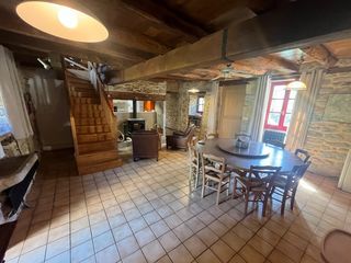  Maison � vendre 10 pi�ces 248 m�