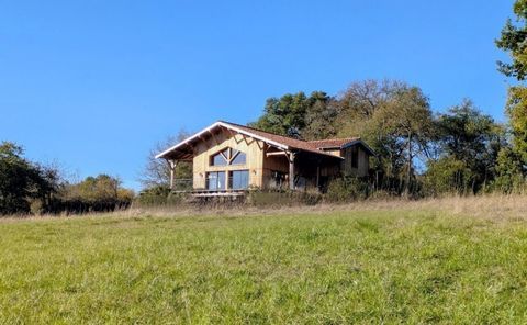   Maison en bois avec vue sur les Pyr�n�es Maison - 6 pi�ce(s) - 190 m�