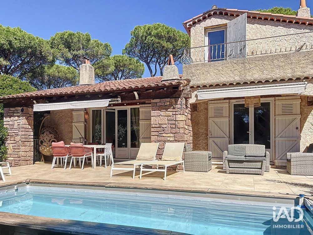 � vendre  Maison Saint-Rapha�l (83700)