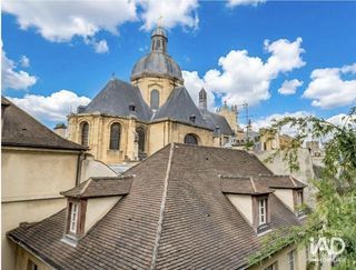  Immeuble � vendre 15 + pi�ces 573 m�