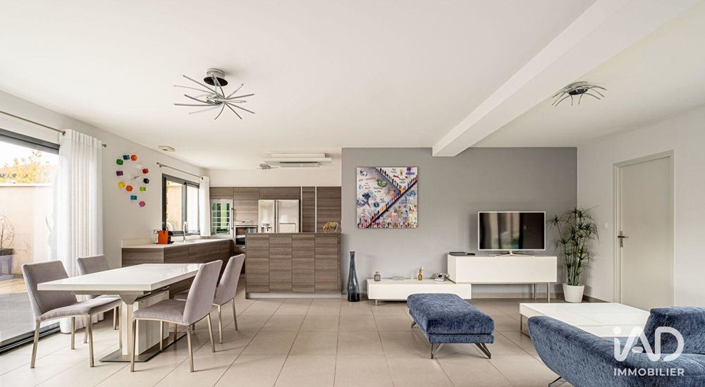 � vendre  Maison Saint-Priest (69800)