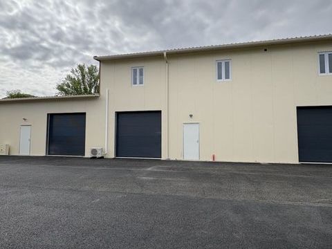 Location Local d'activit&eacute;s 176 m&sup2; 1995 31700 Cornebarrieu