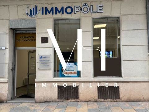 Location Boutique/Local commercial 110 m&sup2; 1960 83000 Toulon