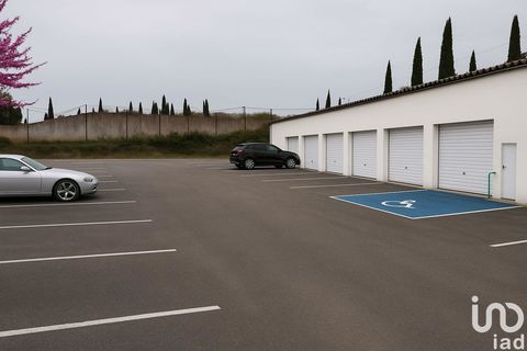 Vente Hangar 3 471 m&sup2; 3300000 30900 N�mes