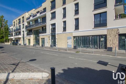 Location Boutique/Local commercial 109 m&sup2; 3999 94240 L'ha�-les-roses