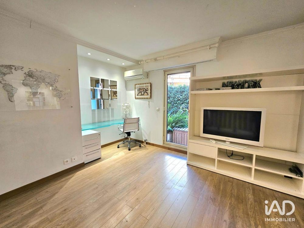 � vendre  Appartement Antibes (06600)