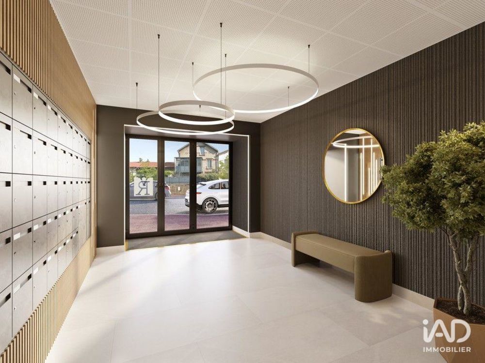   Issy-les-Moulineaux (92130)