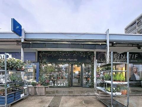Vente Boutique/Local commercial 50 m&sup2; 98000 78140 V�lizy-villacoublay