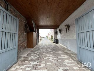  Immeuble � vendre 9 pi�ces 330 m�