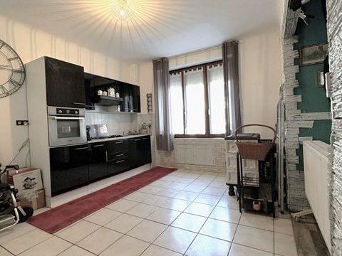  Vente Appartement 4 pi�ces Appartement - 4 pi�ce(s) - 132 m�