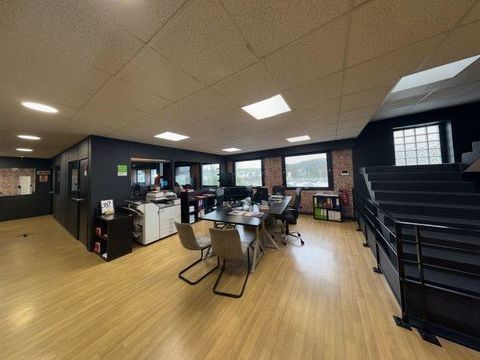 Location Boutique/Local commercial 592 m&sup2; 7830 60200 Compi�gne