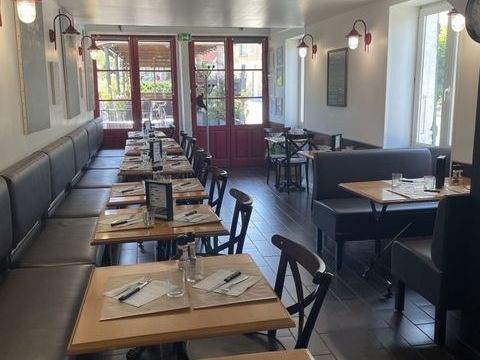 Vente Murs commerciaux 154 m&sup2; 288000 69690 Bessenay