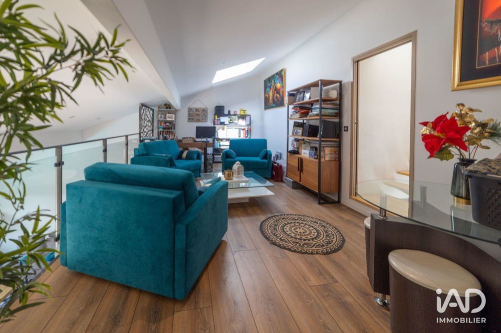 � vendre  Maison Mirefleurs (63730)