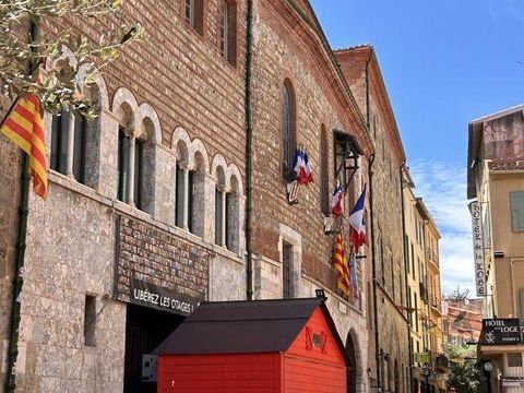 Vente Murs commerciaux 56 m&sup2; 280000 66000 Perpignan