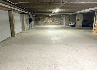  Parking / Garage � louer 10 m�